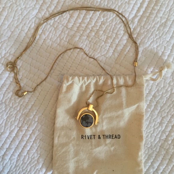 Madewell Jewelry - Madewell adjustable pendant necklace